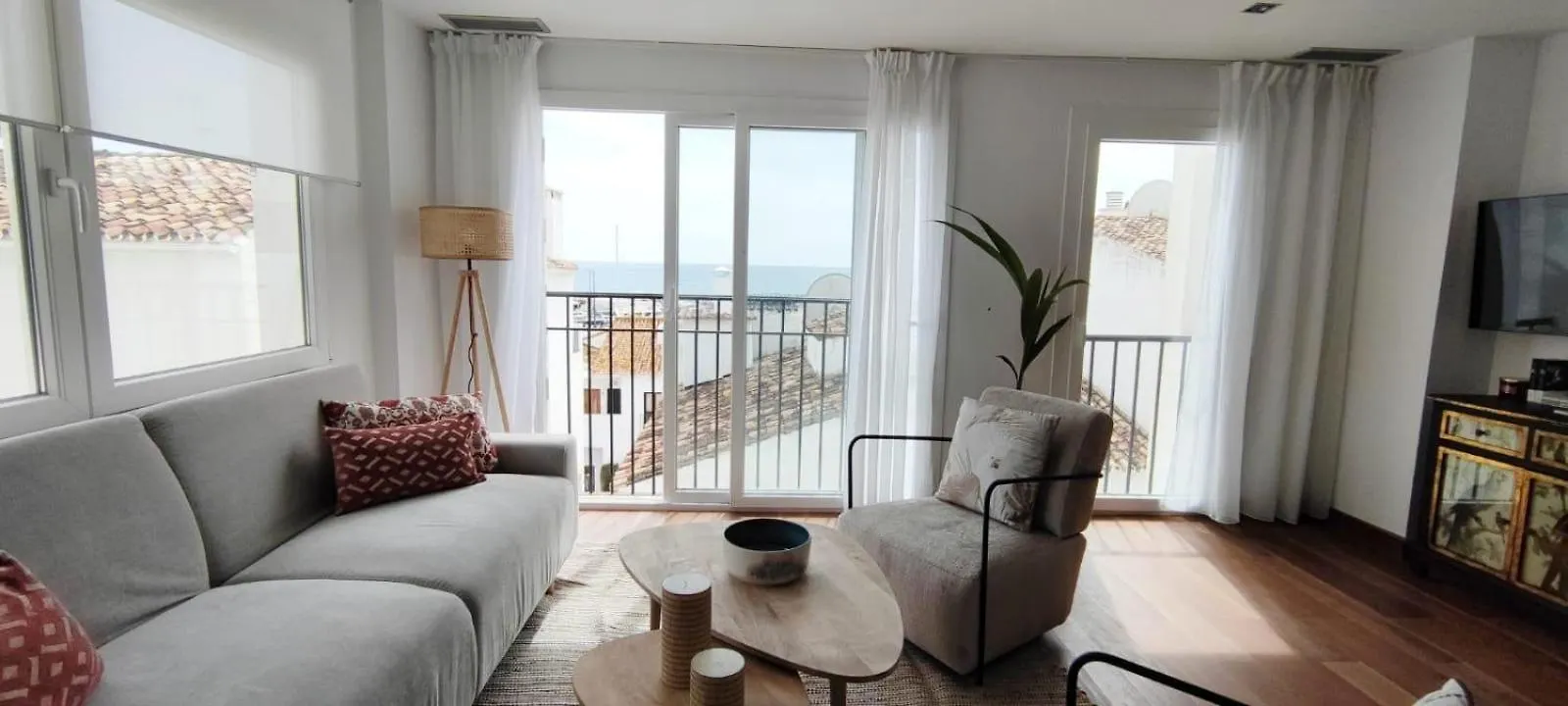 Apartment Puerto Banus Beach Marbella Spain