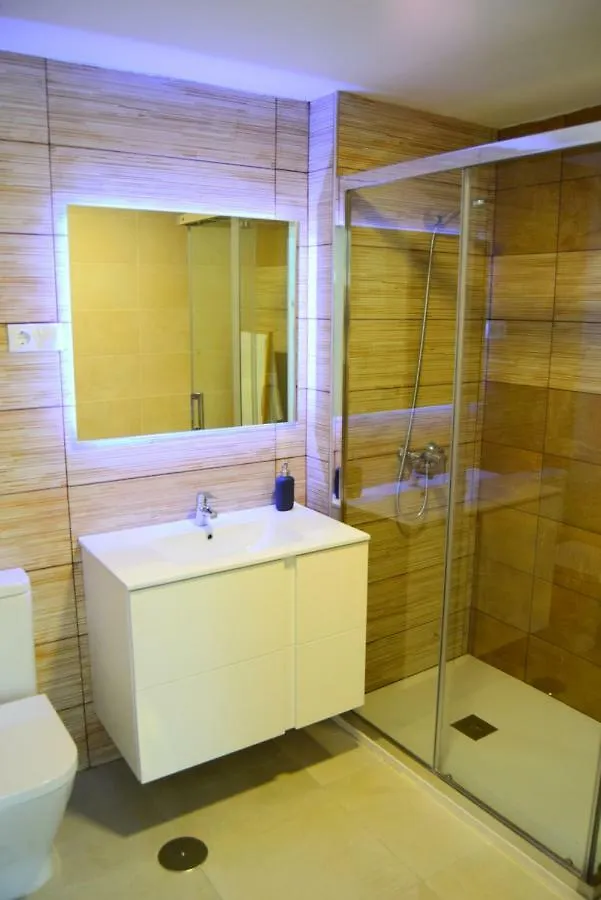 Puerto Banus Beach Marbella Apartment